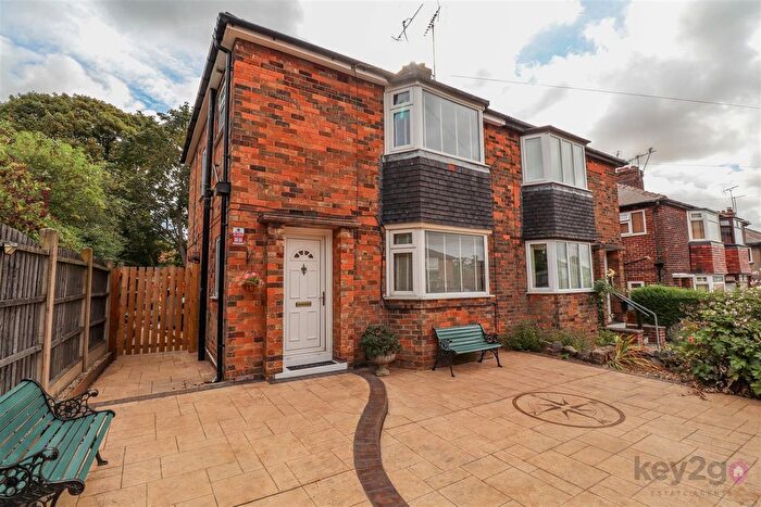 3 Bedroom Semi-Detached House For Sale In Chantry Place, Kiveton Park, Sheffield, S26