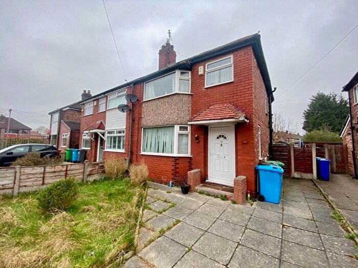 3 Bedroom Semi Detached House For Sale In Tanfield Road, Didsbury, M20