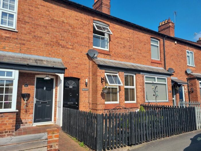 2 Bedroom Terraced House To Rent In Robin Hood Lane, Helsby, Frodsham, WA6