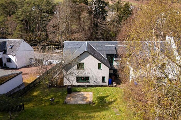 4 Bedroom Semi-Detached House For Sale In Gray Street, Killin, FK21