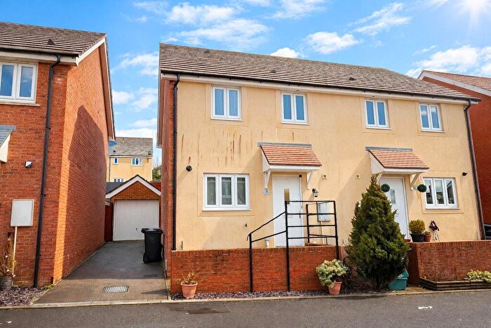 3 Bedroom Semi Detached House For Sale In Sneyd Wood Road, Cinderford, GL14