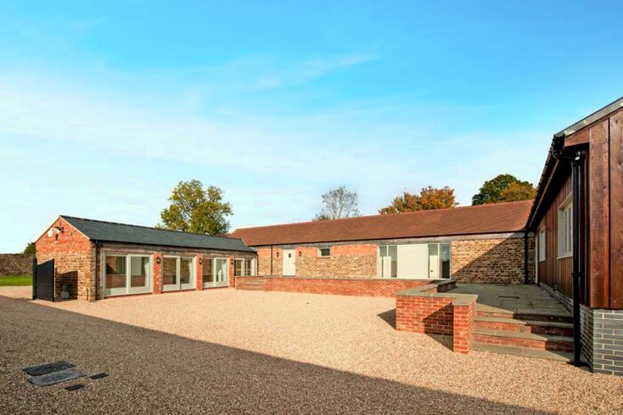 4 Bedroom Detached House To Rent In Overthorpe Road, Banbury, Oxfordshire, OX17