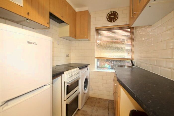 1 Bedroom Flat To Rent In Upper Elmers End Road, Kent, Beckenham BR3