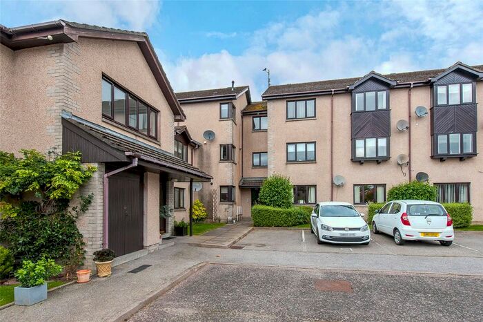 2 Bedroom Flat To Rent In Trinity Court, Westhill, AB32
