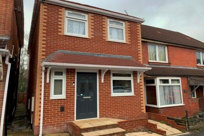 2 Bedroom Detached House To Rent In Percy Road, Southampton, SO16