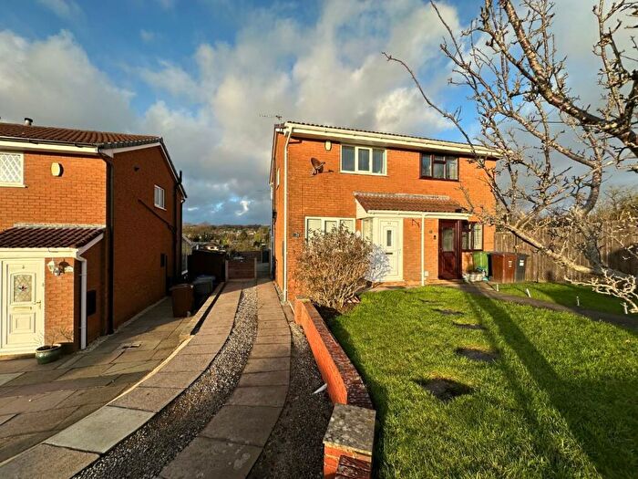 2 Bedroom Semi-Detached House To Rent In Cornfield Close, Limefield, Bury, BL9