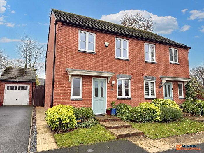 3 Bedroom Semi Detached House For Sale In Rennocks Place, Thringstone, LE67