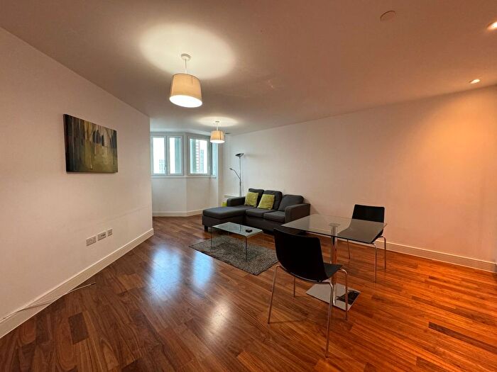 1 Bedroom Flat For Sale In Hagley Road, Edgbaston, Birmingham, B16