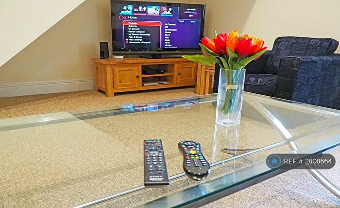 5 Bedroom Terraced House To Rent In Lymore Avenue, Bath, BA2