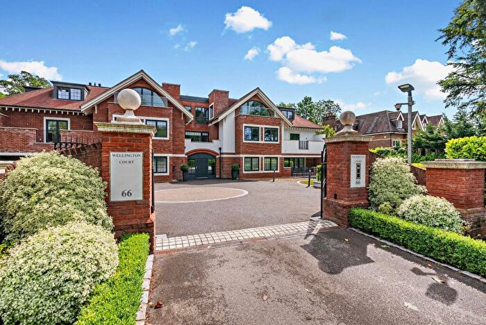 3 Bedroom Apartment To Rent In Penn Road, Beaconsfield, HP9