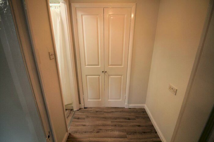 1 Bedroom Flat To Rent In Pegasus Avenue, Carluke, South Lanarkshire, ML8