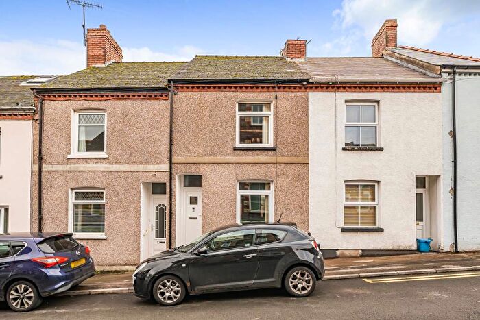 3 Bedroom Terraced House For Sale In St. Helens Road, Abergavenny, NP7