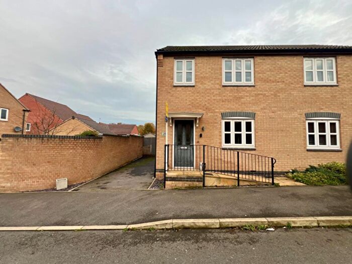 3 Bedroom Semi-Detached House For Sale In Debdale Way, Mansfield Woodhouse, Mansfield, Nottinghamshire, NG19