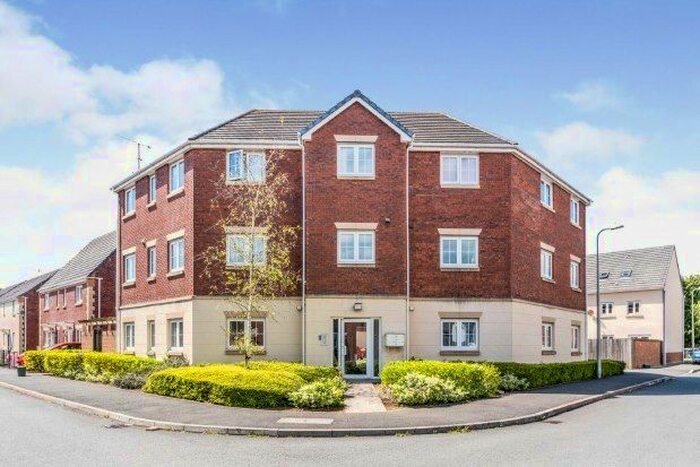 2 Bedroom Flat To Rent In Six Mills Avenue, Swansea SA4