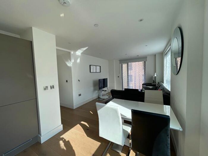 2 Bedroom Property To Rent In Wembley, Middlesex, HA9