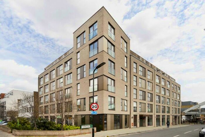 1 Bedroom Flat To Rent In Dunston Road, Kingsland Road, E8