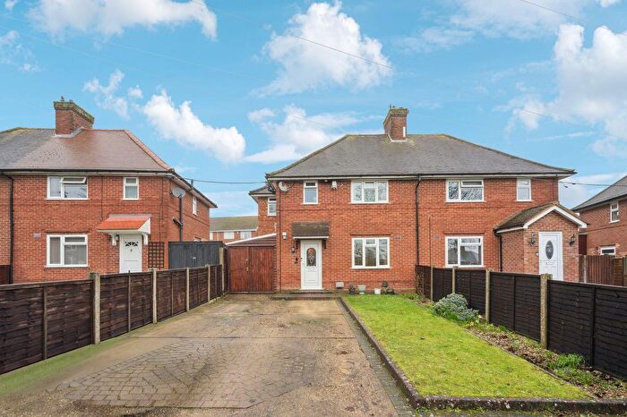 4 Bedroom Semi Detached House For Sale In Jubilee Road, Downley, HP13