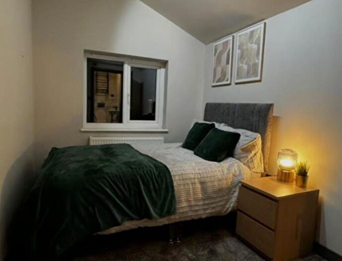 Studio To Rent In Soham Road, Enfield, EN3