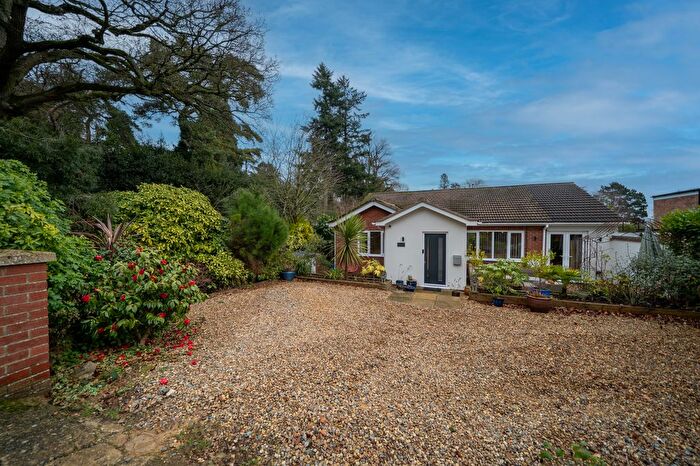 2 Bedroom Detached House For Sale In Thunder Lane, Norwich, Norfolk, NR7