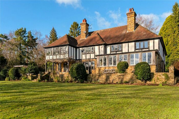 6 Bedroom Property For Sale In Bell Lane, Nutley, Uckfield, East Sussex TN22