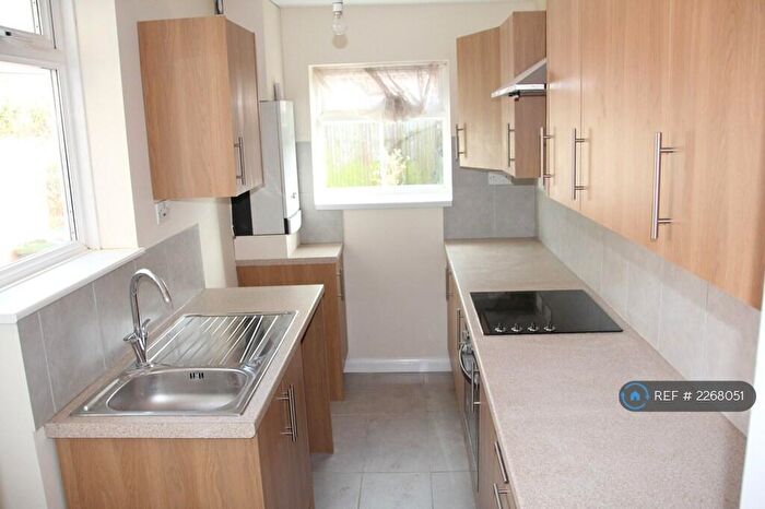 3 Bedroom Terraced House To Rent In Mandalay Street, Nottingham, NG6