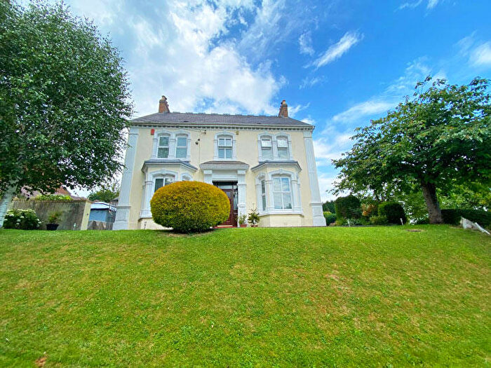 5 Bedroom Detached House For Sale In Park Road, Hengoed, CF82