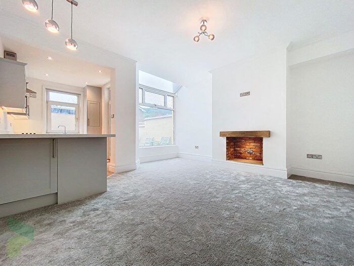 3 Bedroom Terraced House For Sale In Avondale Road, Darwen, BB3