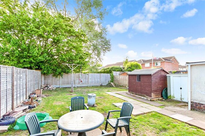 2 Bedroom Semi-Detached Bungalow For Sale In Harvest Road, Waterlooville, Hampshire, PO7