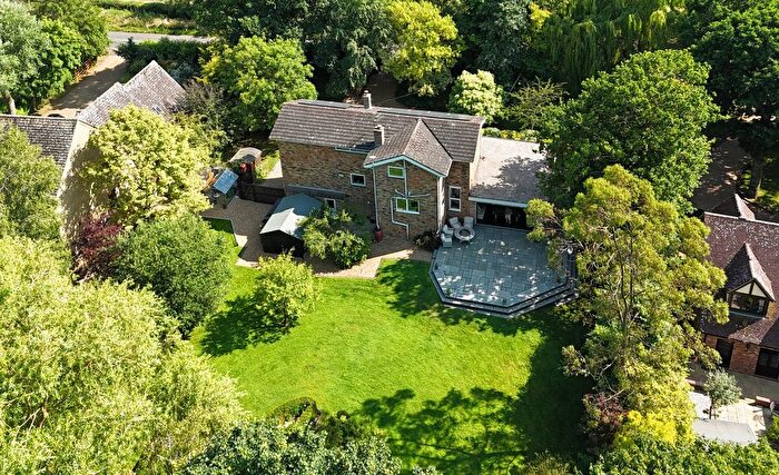 4 Bedroom Detached House For Sale In Hollow Lane, Ramsey, Huntingdon, PE26