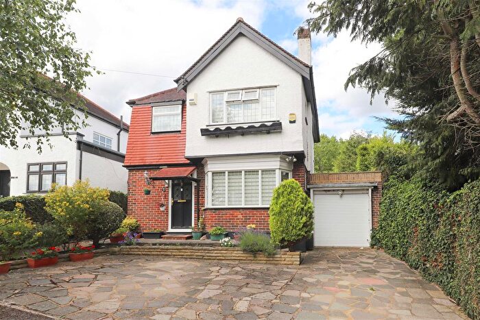 3 Bedroom Property For Sale In Cranbourne Road, Northwood, HA6