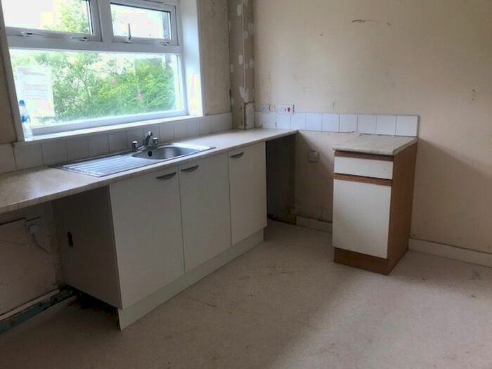 1 Bedroom Flat For Sale In St. Charles Avenue, Carstairs Junction, Lanark ML11