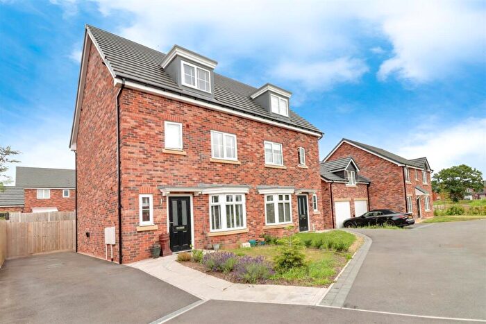 4 Bedroom Semi-Detached House For Sale In Joseph Major Close, Weston Woods, Crewe, CW2