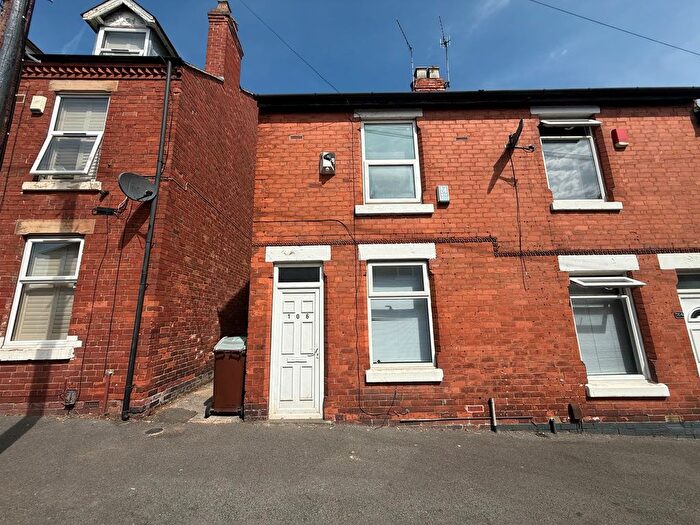 3 Bedroom Terraced House To Rent In Merchant Street, Nottingham, NG6