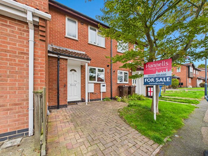 2 Bedroom Terraced House For Sale In Chandlers Ford, Oakwood, DE21