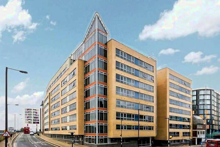 1 Bedroom Flat To Rent In Roxborough Heights, Headstone Road, Harrow, HA1