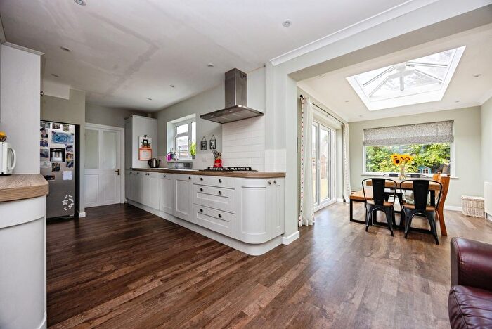 4 Bedroom Detached House For Sale In Long Gore, Godalming, Surrey, GU7