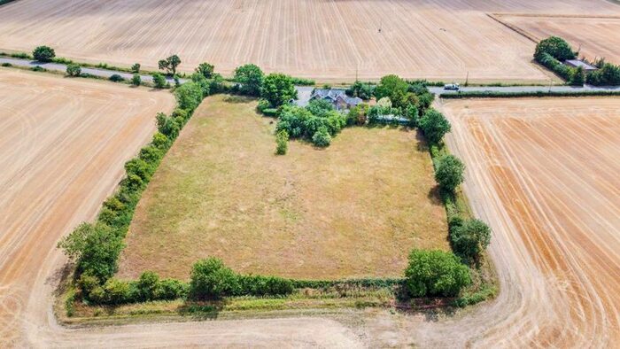 5 Bedroom Detached House For Sale In The Lodge, Tadlow Gate, Royston, SG8