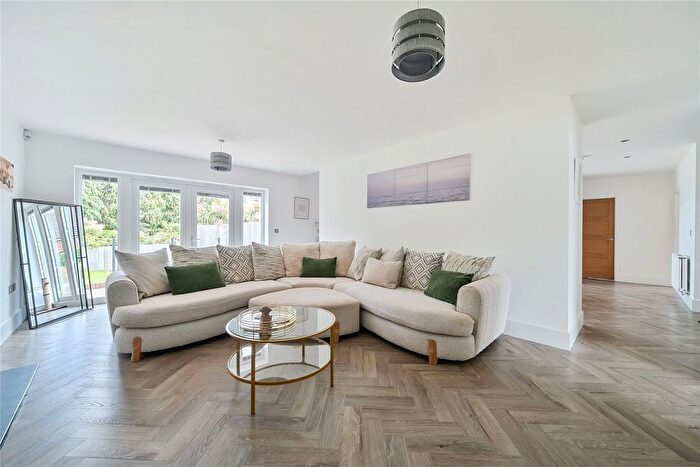 4 Bedroom Detached House For Sale In Exeter, Devon, EX2