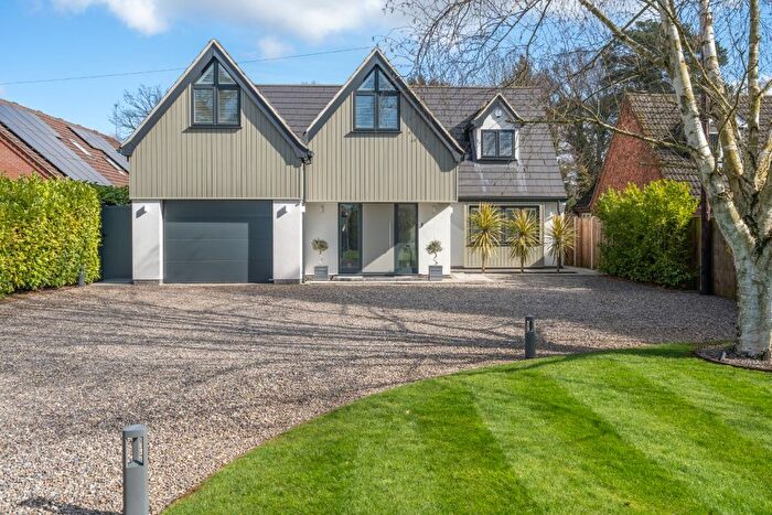 4 Bedroom Detached House For Sale In Taverham, Norwich, NR8