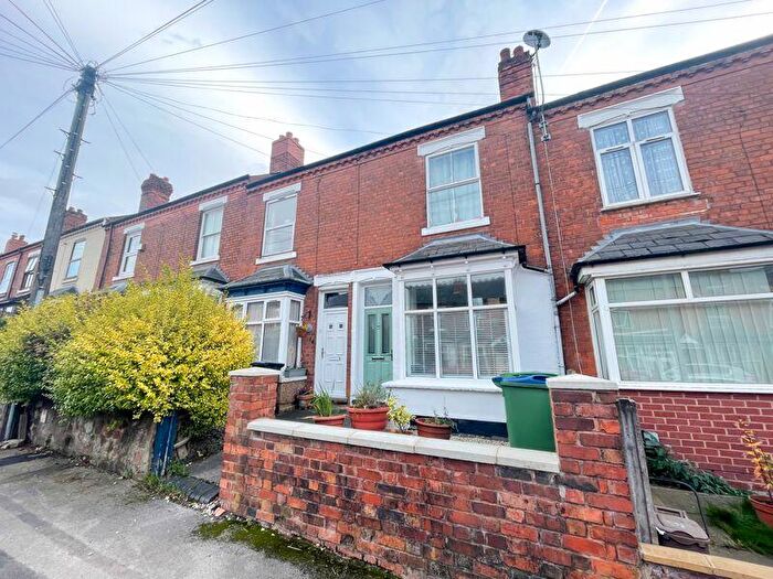 2 Bedroom Terraced House To Rent In Clifford Road, Smethwick, B67