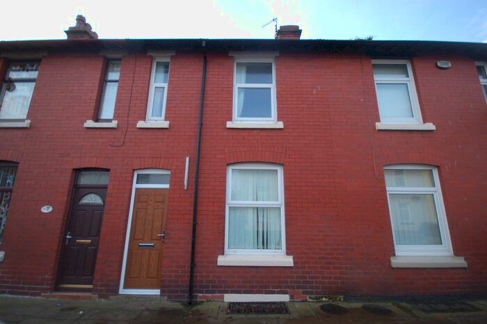 2 Bedroom Terraced House To Rent In Victoria Street, Fleetwood, Lancashire, FY7