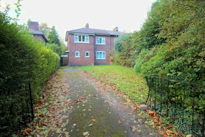 3 Bedroom Semi-Detached House To Rent In Greenpark Road, Manchester, M22
