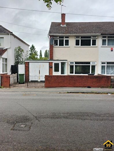 3 Bedroom Semi-Detached House To Rent In Coleman Street, Wolverhampton, West Midlands, WV6