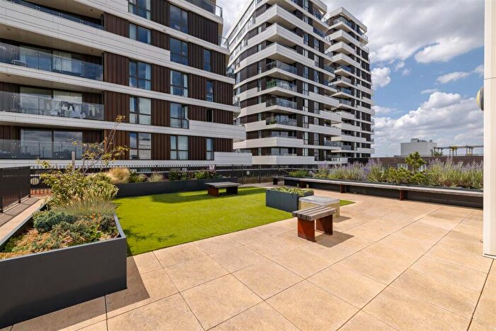 1 Bedroom Apartment For Sale In Beck Square, Leyton, E10