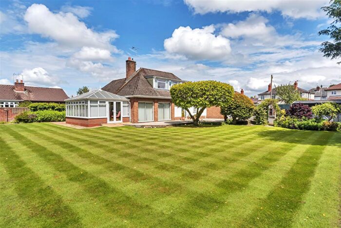4 Bedroom Detached Bungalow For Sale In Off Weston Avenue, Oswestry, SY11