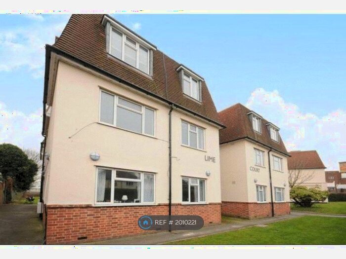 2 Bedroom Flat To Rent In Lime Court, Kingston Upon Thames, KT1