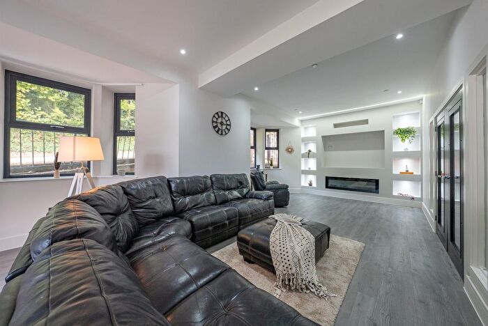 5 Bedroom Detached House For Sale In Risca Road, Rogerstone, Newport, Caerphilly, NP10