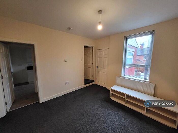 3 Bedroom End Of Terrace House To Rent In Duncan Street, Brinsworth, Rotherham, S60