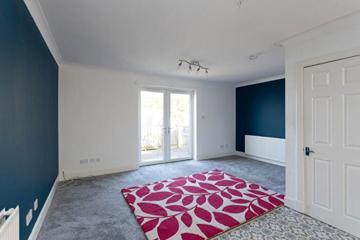 3 Bedroom End Of Terrace House For Sale In East Brae, East Wemyss, KY1