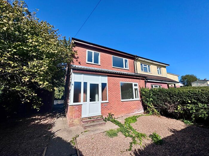 3 Bedroom House To Rent In Brindley Road, Wollaton, NG8